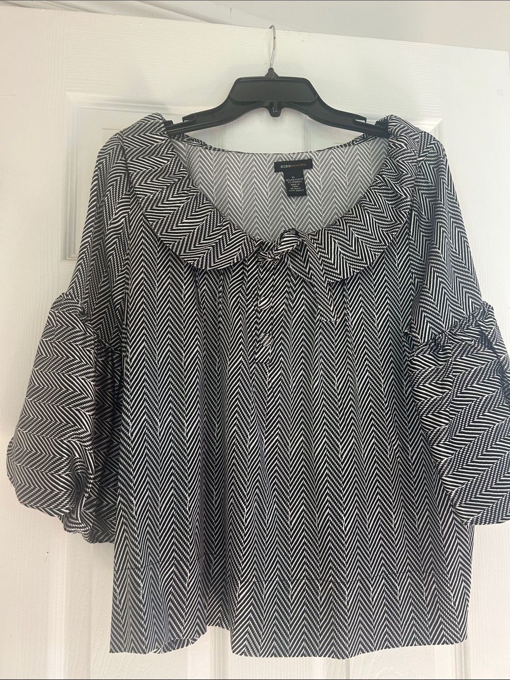 Covington Black & White Chevron Tie-Neck Blouse satin
